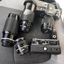 Nikon F2 Photomic And Accessories