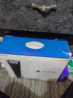 Used Flawless,   North Houston. Sony PlayStation 5 Blu-Ray Edition, $345 firm.