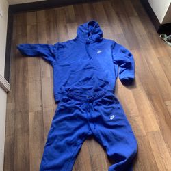 Nike Sweatsuit