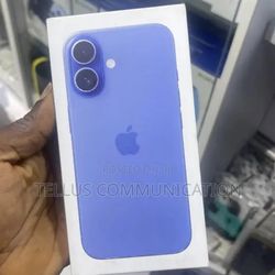 New Apple iPhone 16 128 GB Blue 