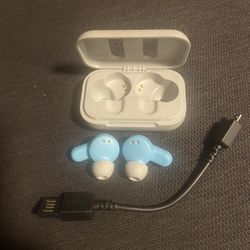 BlueTooth Skull Candy Earphones