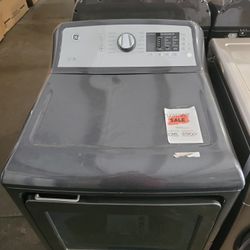 GE GTD72EBPN0DG Electric Dryer - Black