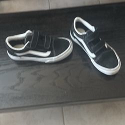 Size 2 Boy Shoes