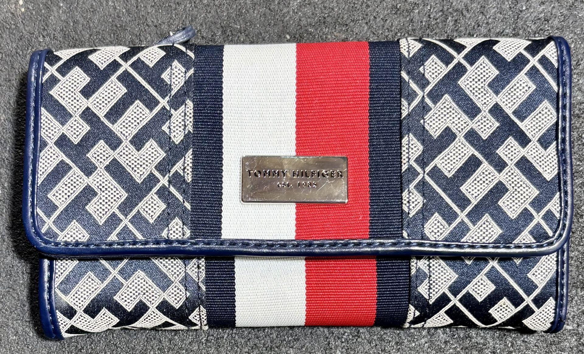Tommy Hilfiger Wallet