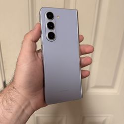 Galaxy Z Fold 5 256gb AT&T Cricket 