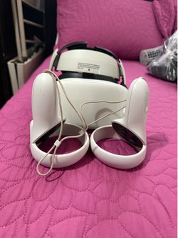 VR meta quest headset for sale