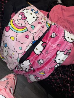 Hello Kitty Blanket