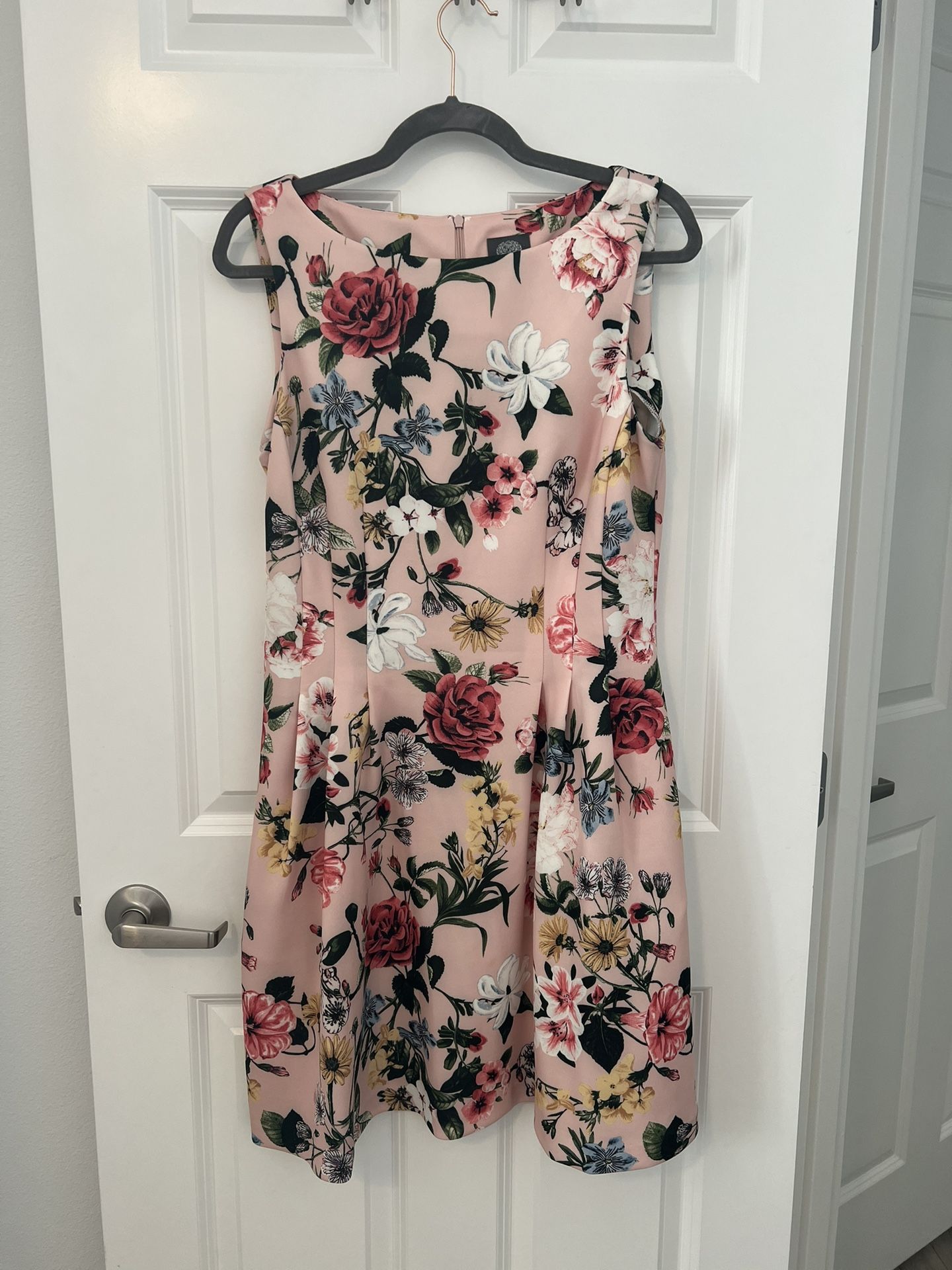 Vince Camuto Dress