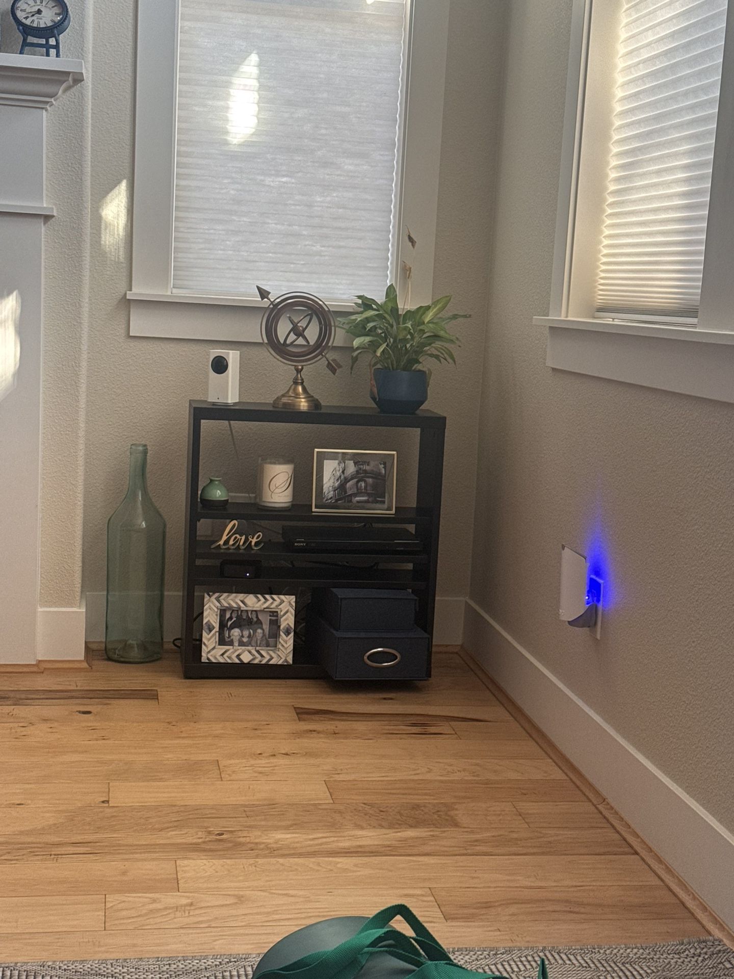 Little Wood Shelf Or Media Center 