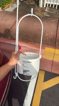 Plant holder white