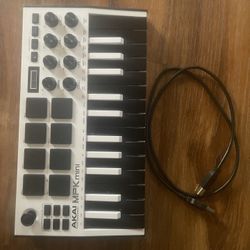 Akai MPK mini Limited Edition (INSANE DEAL)