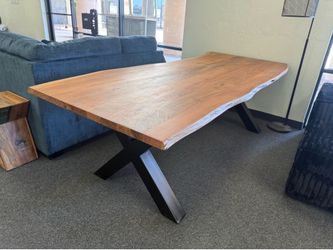Live edge table