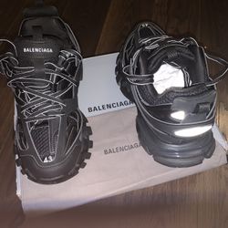 Balenciaga Tracks
