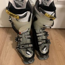 Salomon Impact 100 CS Ski Boots size 25-25.5 / 297mm