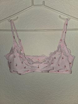 (M) Skims Fits Everybody Lace Scoop Bralette in a limited edition pink cherry print