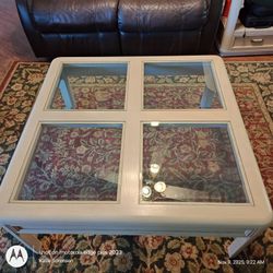 Tables, Set of 4, Livingroom