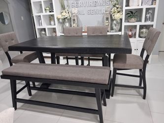 High dinner table set $500.  I CAN DELIVERY FOR EXTRA FEE