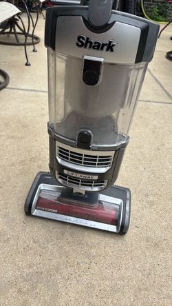 Shark power Fins Vacuum Cleaner Works