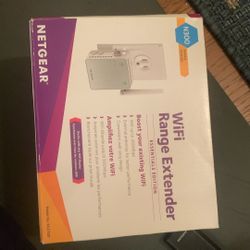 N300 Net gear Wi-Fi Extender 