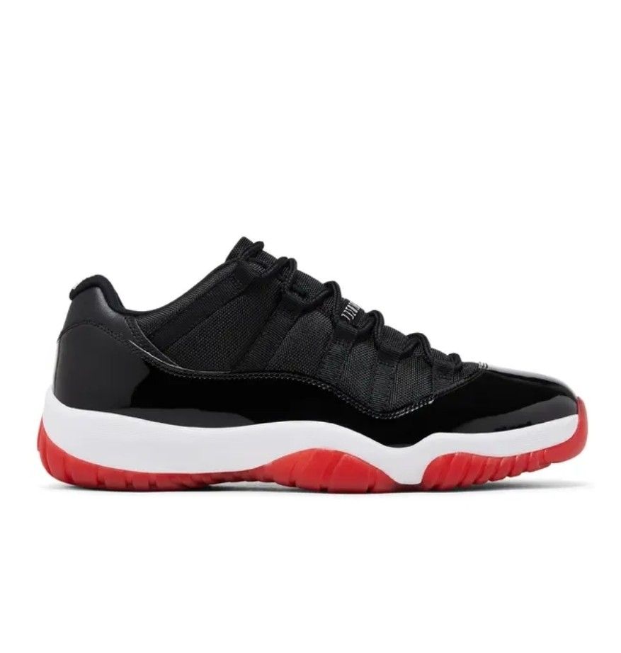 Jordan 11 Low Bred
