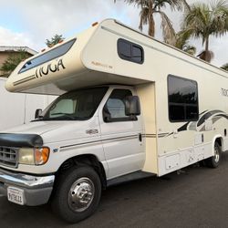 2002 Ford Tioga 26ft E450