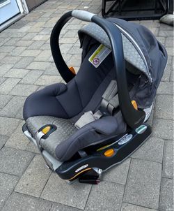 Chicco infant car seat