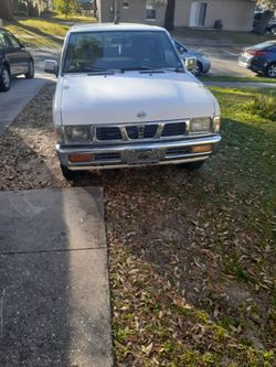 Clean AC Good  New Condition Pick-up Manual 4 Cylinders 96  166000 Miles Thumbnail