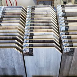 Vinyl & laminate floor/ pisos starts at $1.39sqft