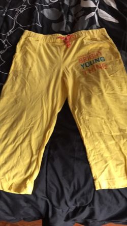 America's Next Top Model Capri Pants Size Large 11/13