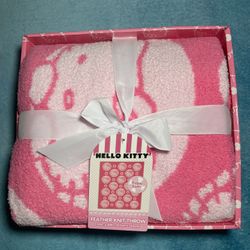 Hello Kitty Knit Throw 