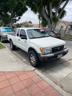 Toyota Tacoma