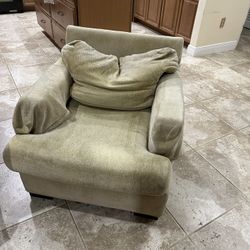 Cushy Chair For Free