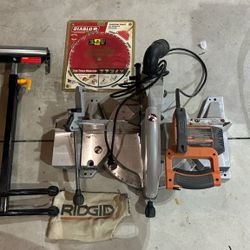 Mitre Saw With Roller And Extra Blade 