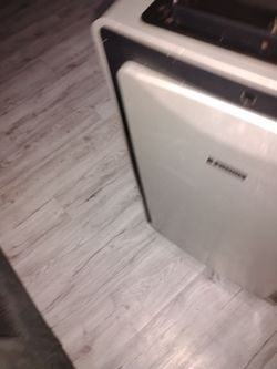 Everstar16,000 btu portable air conditioner