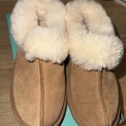 Size 13 Ugg Slippers 