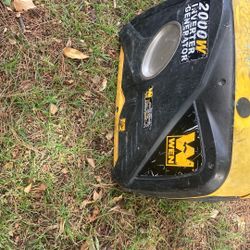 Whisper Generator 2,000 Watts