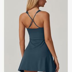 QINSEN Women's Square Neck Tennis Dress, Sleeveless, Built-in Shorts, Athletic Golf Dress with Pockets