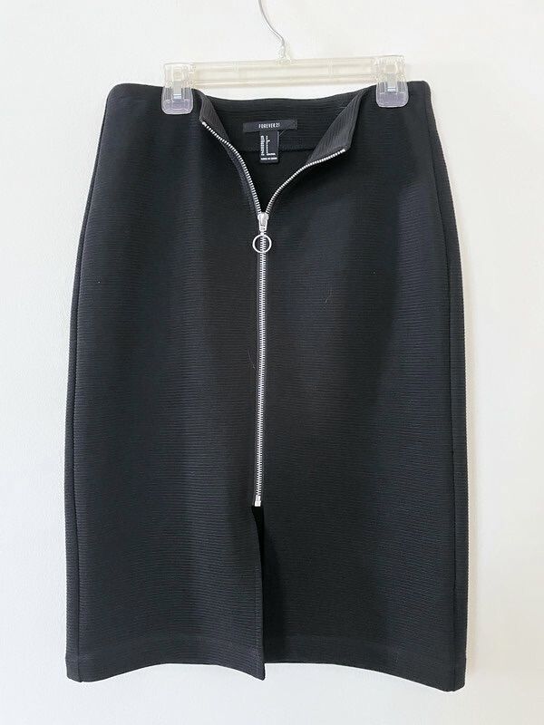 Zip up black pencil skirt