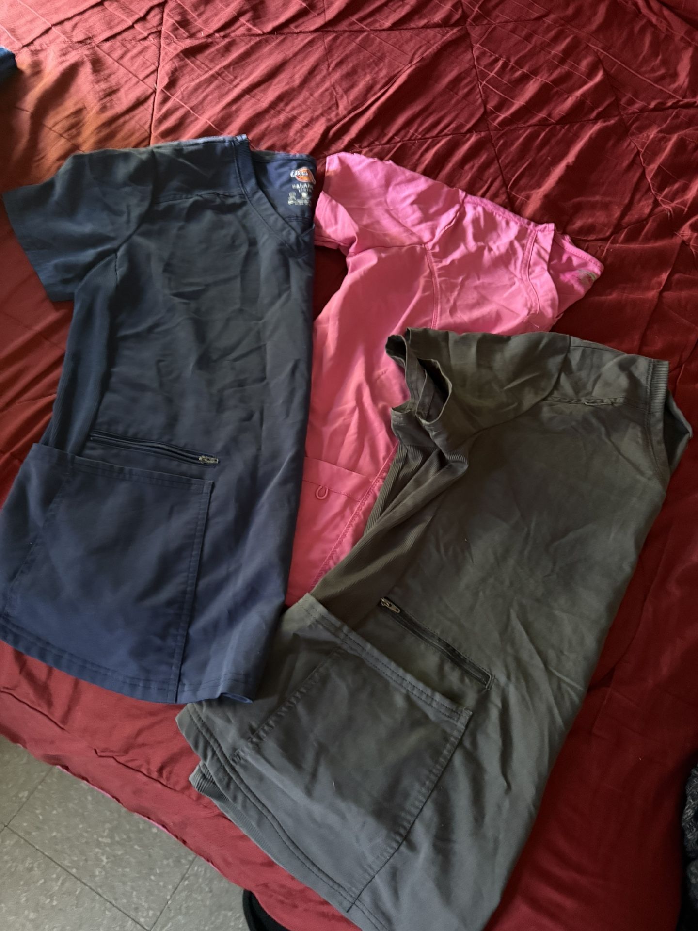 Scrubs Top Large