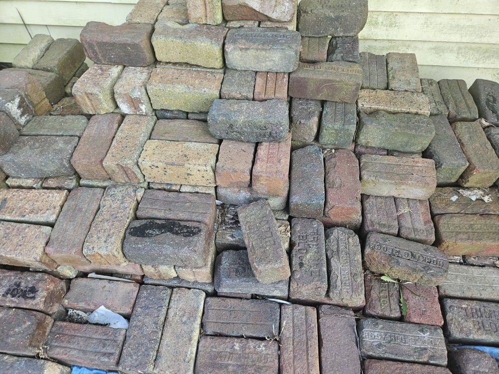 City Of TOLEDO Pavers - PICK UP ONLY