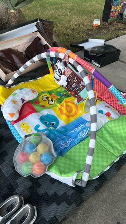 Baby Activity Play Gym Mat with Toys