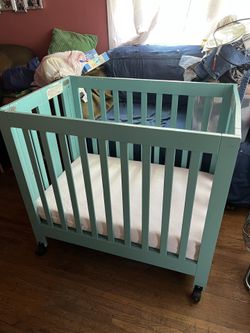 Baby Crib 