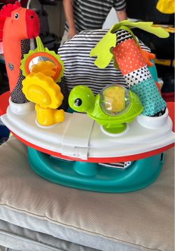Baby play chair