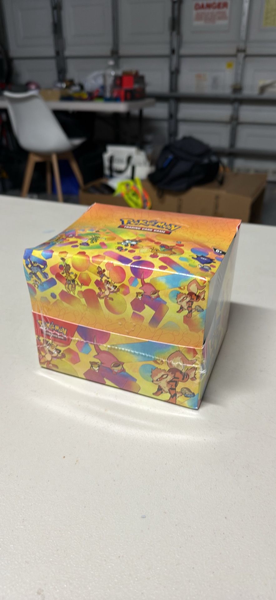 FULLY SEALED Pokémon TCG 151 SV Mini Tin Display