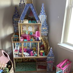 Disney wooden princess house