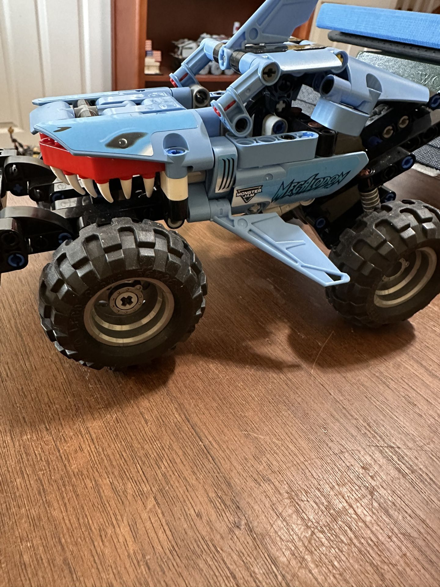 Lego Technic Megalodon