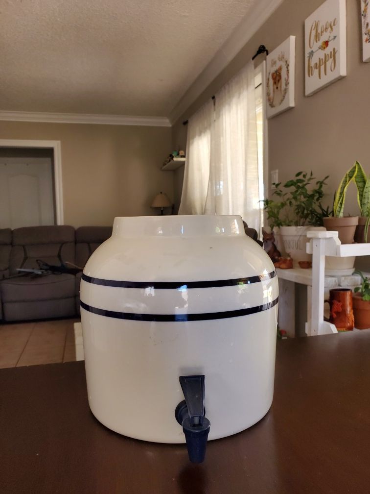 ceramic water dispenser