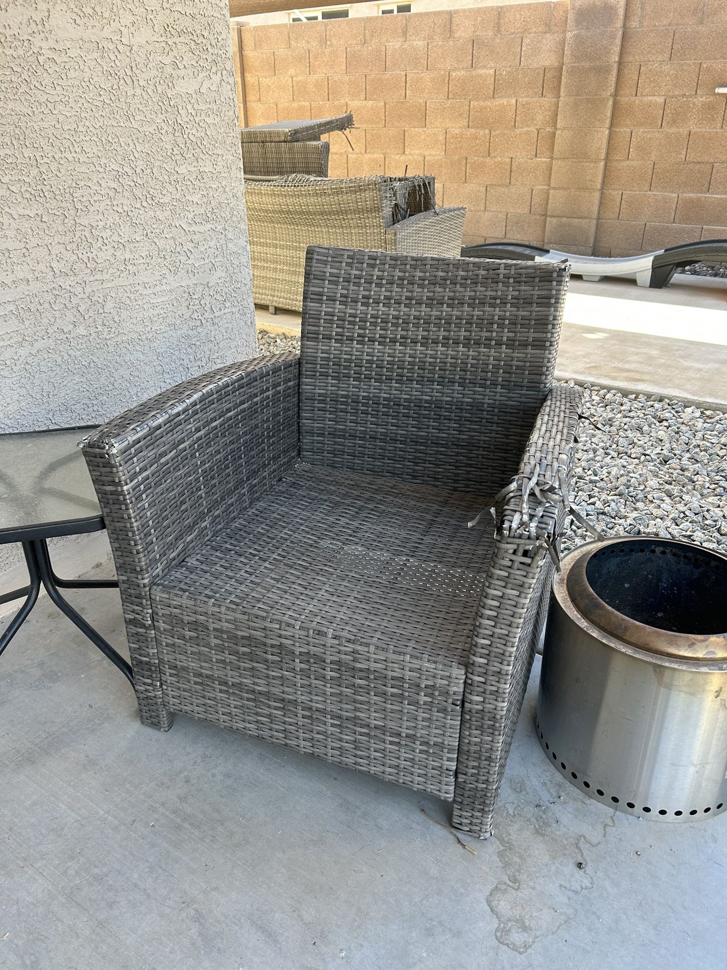 Free Patio Furniture for Sale in Waddell, AZ OfferUp