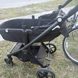 Cyber Stroller And Car Seat  