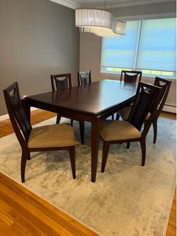 9 piece Dining Set including Dining Room table with 6 Chairs, Buffet and China Cabinet